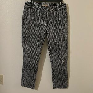 Banana Republic Women's Black/Cream Trousers:  Size:4